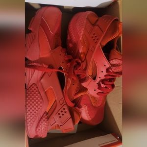 Unisex Nike Huaraches